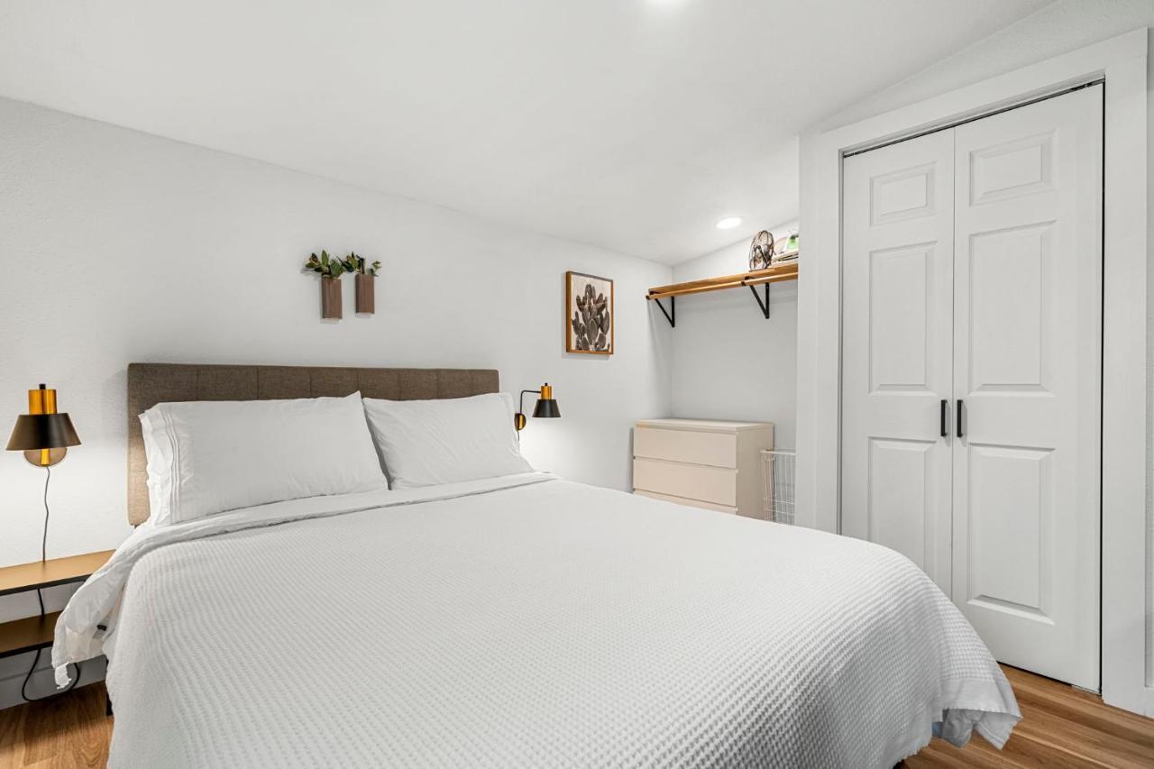 New! The Yellow Door- Downtown Wimberley W/ River Access Экстерьер фото
