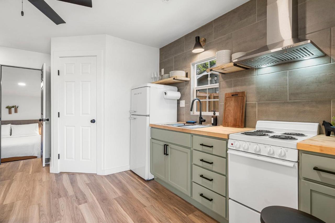 New! The Yellow Door- Downtown Wimberley W/ River Access Экстерьер фото